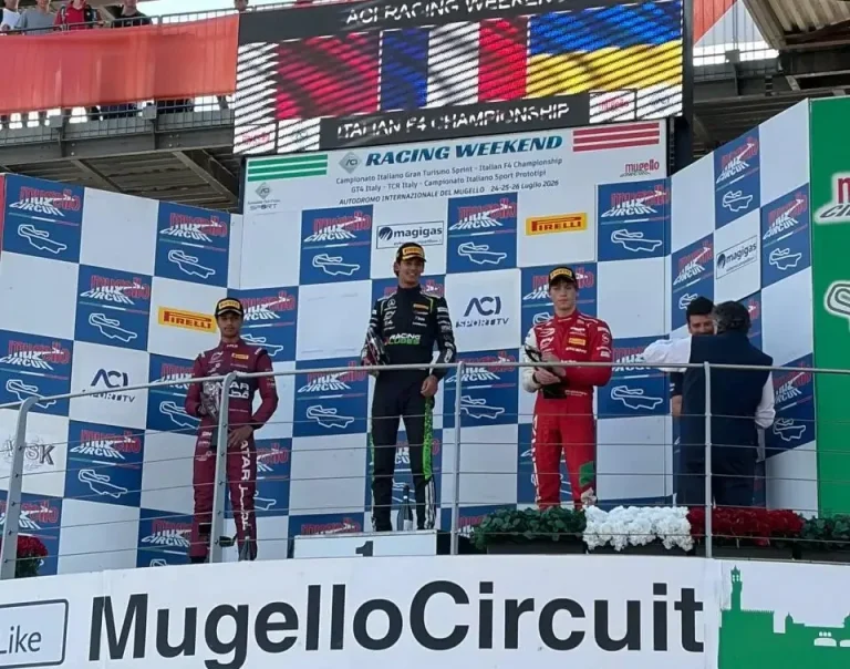 Украинец Александр Бондарев во второй раз в сезоне поднялся на подиум Italian F4