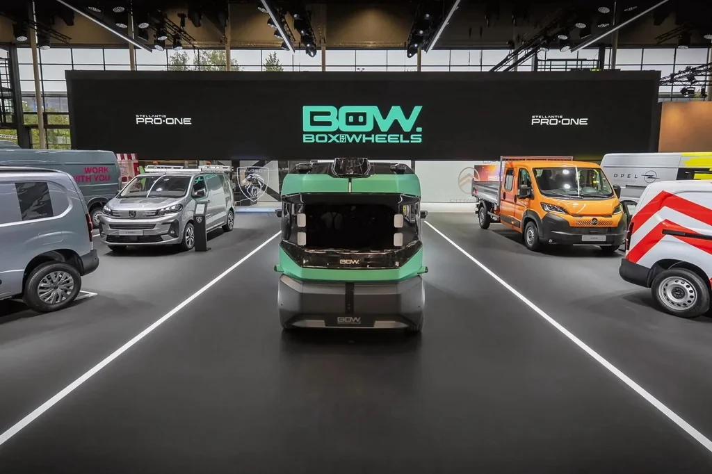 Stellantis представив безпілотну вантажівку BOW Concept