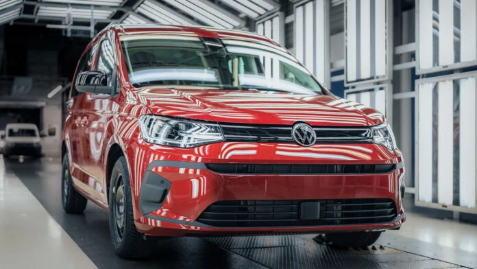 Оновлений Volkswagen Caddy став на конвеєр: відомі ціни та характеристики