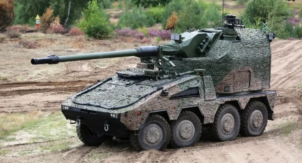 Украина начала получать из Германии самоходные гаубицы RCH 155
