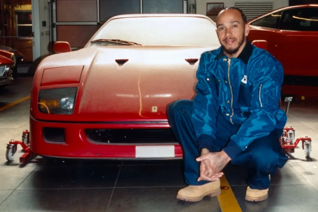 Льюис Хэмилтон купил легендарный Ferrari F40
